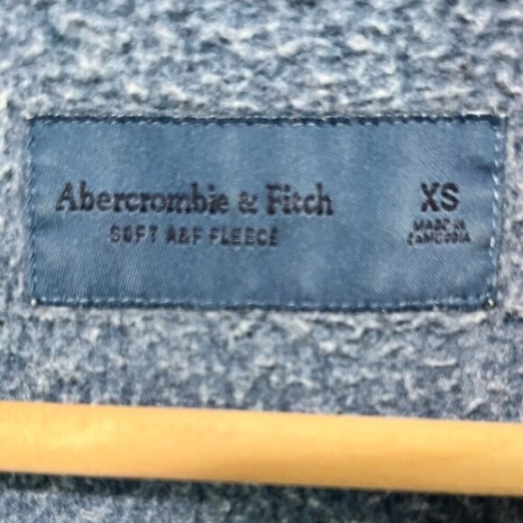 Abercrombie & Fitch Soft AF Fleece Sweatshirt - Men’s XS - Washed Blue - Picture 4 of 10